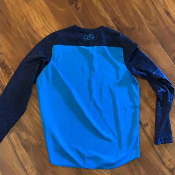 Under Armour Men’s Exercise Shirt - Picture 2 of 2